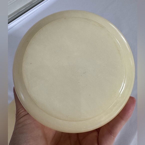 Vintage Hand Carved Genuine Alabaster Jar with lid - Picture 7 of 16